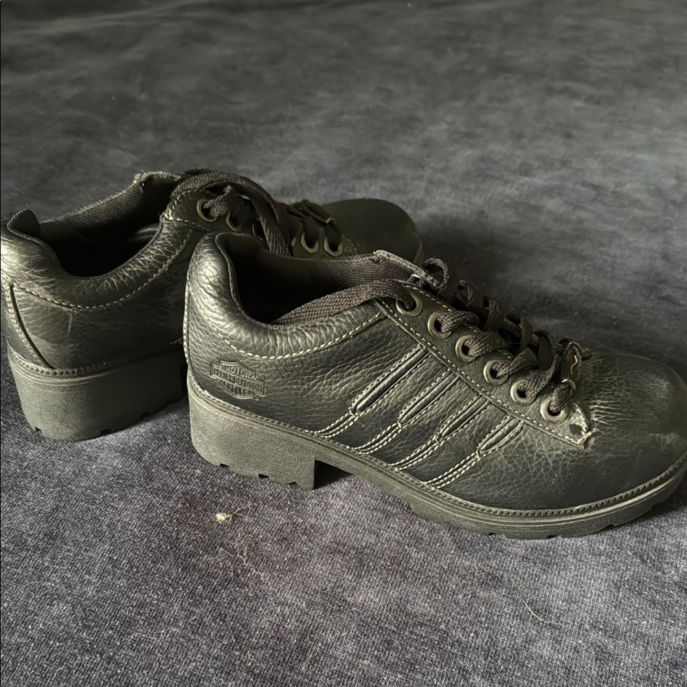 Harley-Davidson Black Sneakers Sleek and Durable